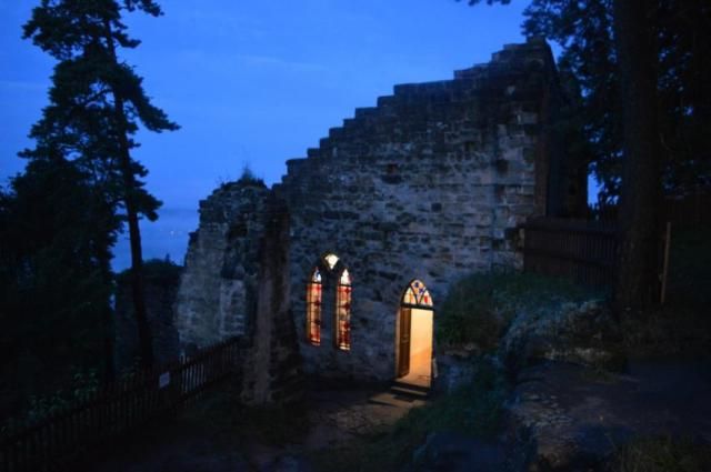 110valdstejn-nocni-2-j.jpg